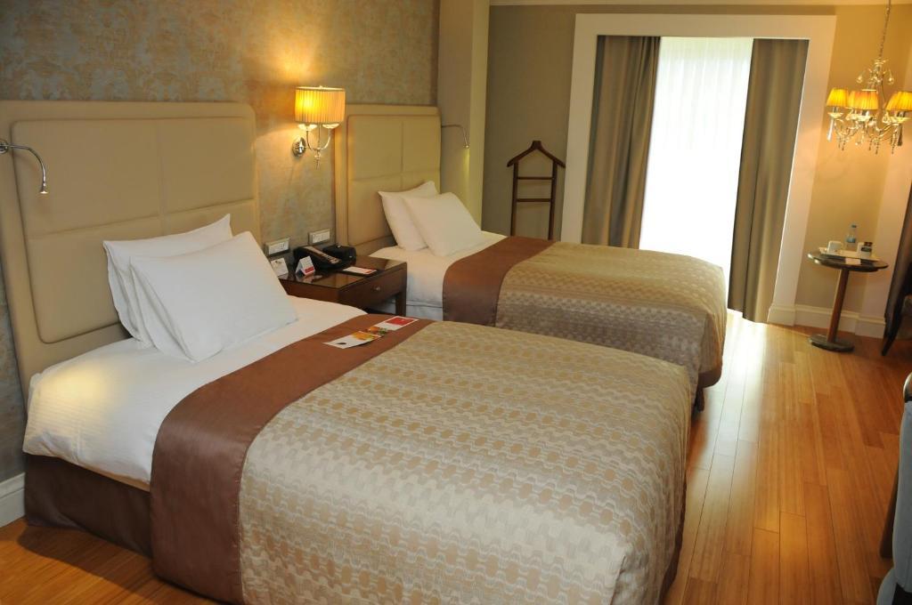Aspera Hotel Altunizade Стамбул Экстерьер фото